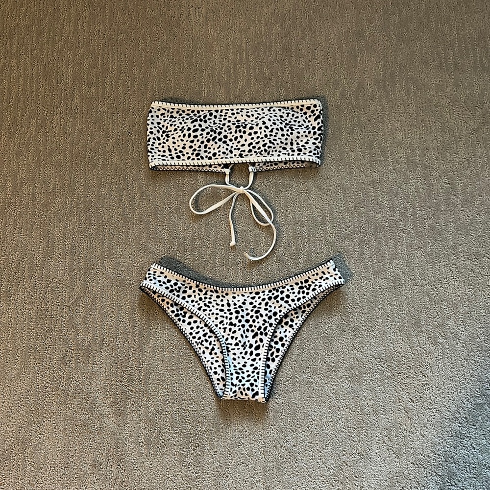 Black & white print bikini